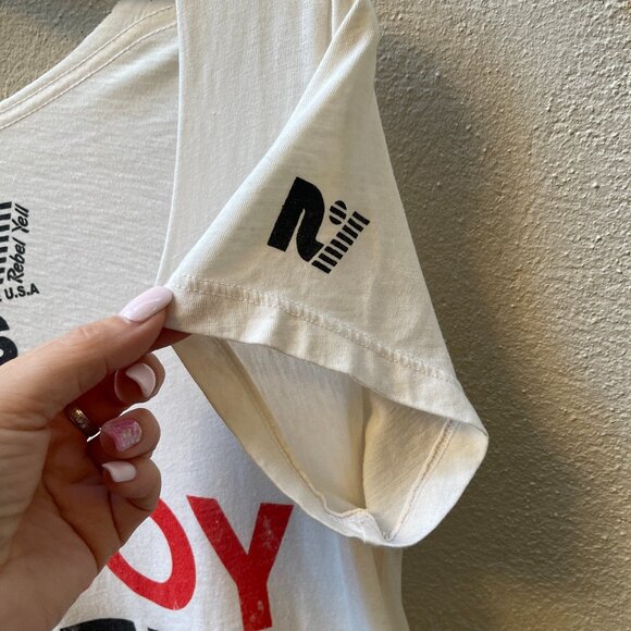 New Rebel Yell asymmetric "Enjoy Life" graphic tee - Picture 6 of 14